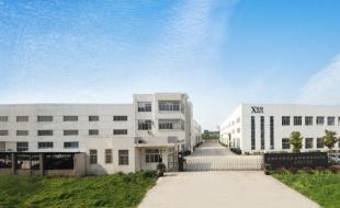 小型高空作業(yè)平臺(tái)提升體育場(chǎng)館作業(yè)效率的應(yīng)用特點(diǎn)